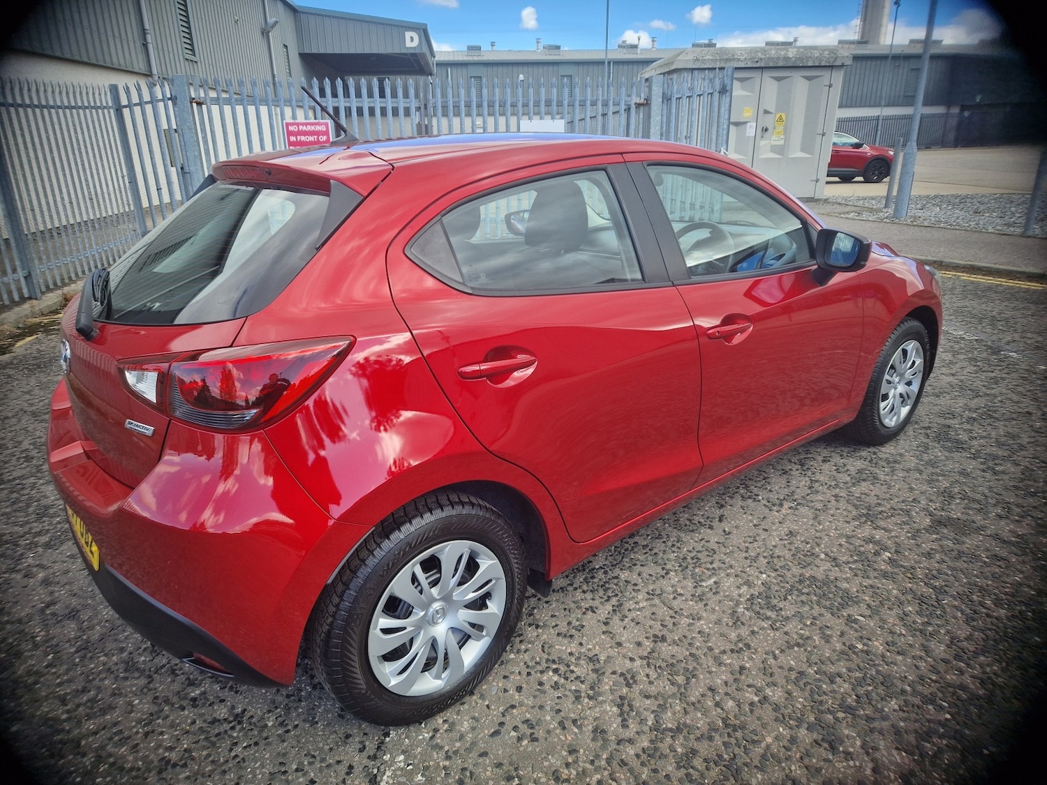 Used Mazda Mazda2 2017 for sale - 76082764: Photo 4
