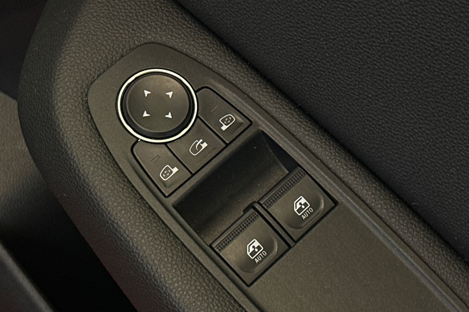 Used Renault Clio 2019 for sale - 77069777: Photo 17