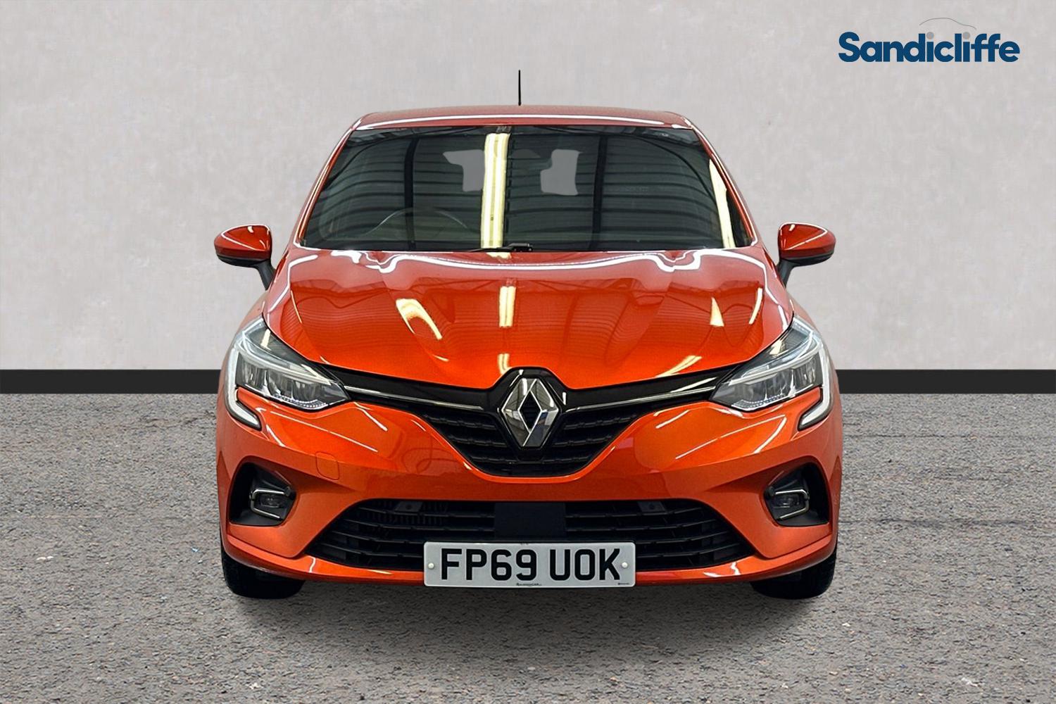 Used Renault Clio 2019 for sale - 77069777: Photo 2