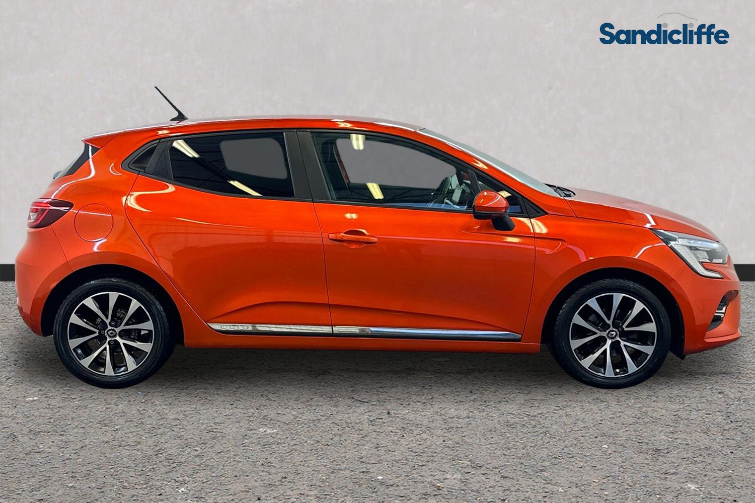 Used Renault Clio 2019 for sale - 77069777: Photo 3