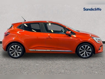 Used Renault Clio 2019 for sale - 77069777: Photo