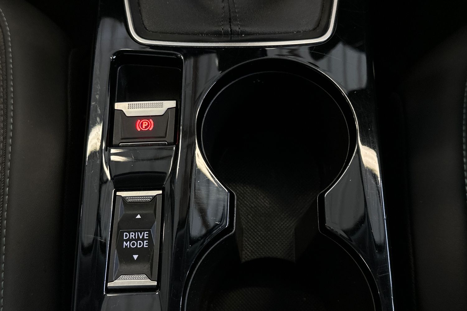 Used Peugeot 2008 2021 for sale - 77902245: Photo 39