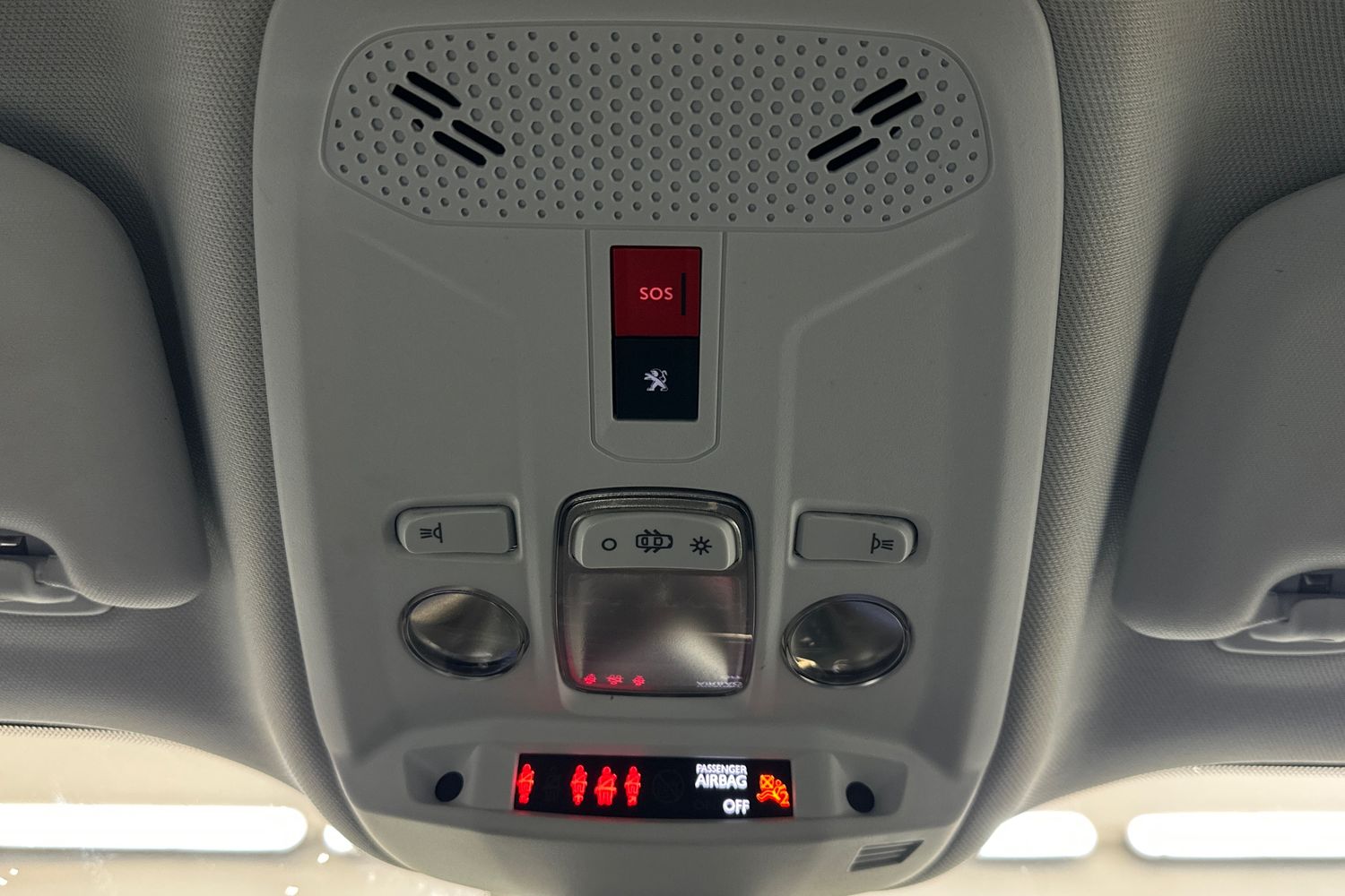 Used Peugeot 2008 2021 for sale - 77902245: Photo 40