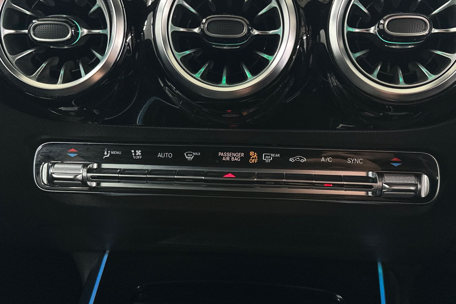 Used Mercedes-Benz GLA 2023 for sale - 76477731: Photo 36