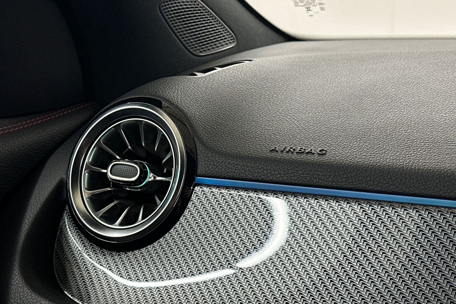 Used Mercedes-Benz GLA 2023 for sale - 76477731: Photo 39