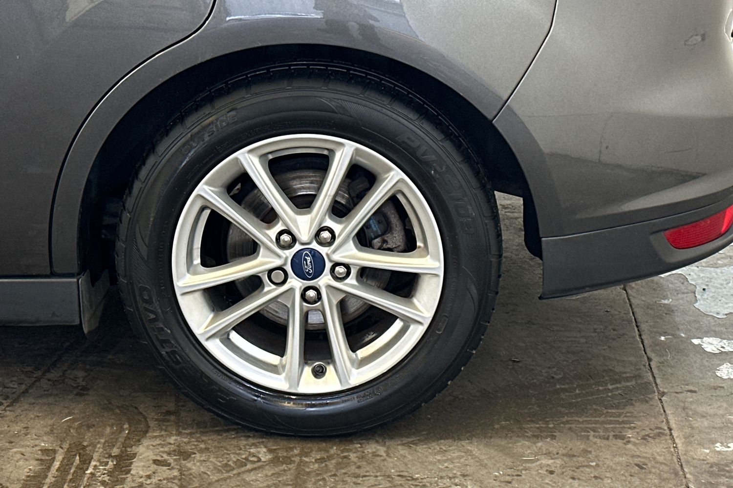 Used Ford C-Max 2015 for sale - 77953747: Photo 11