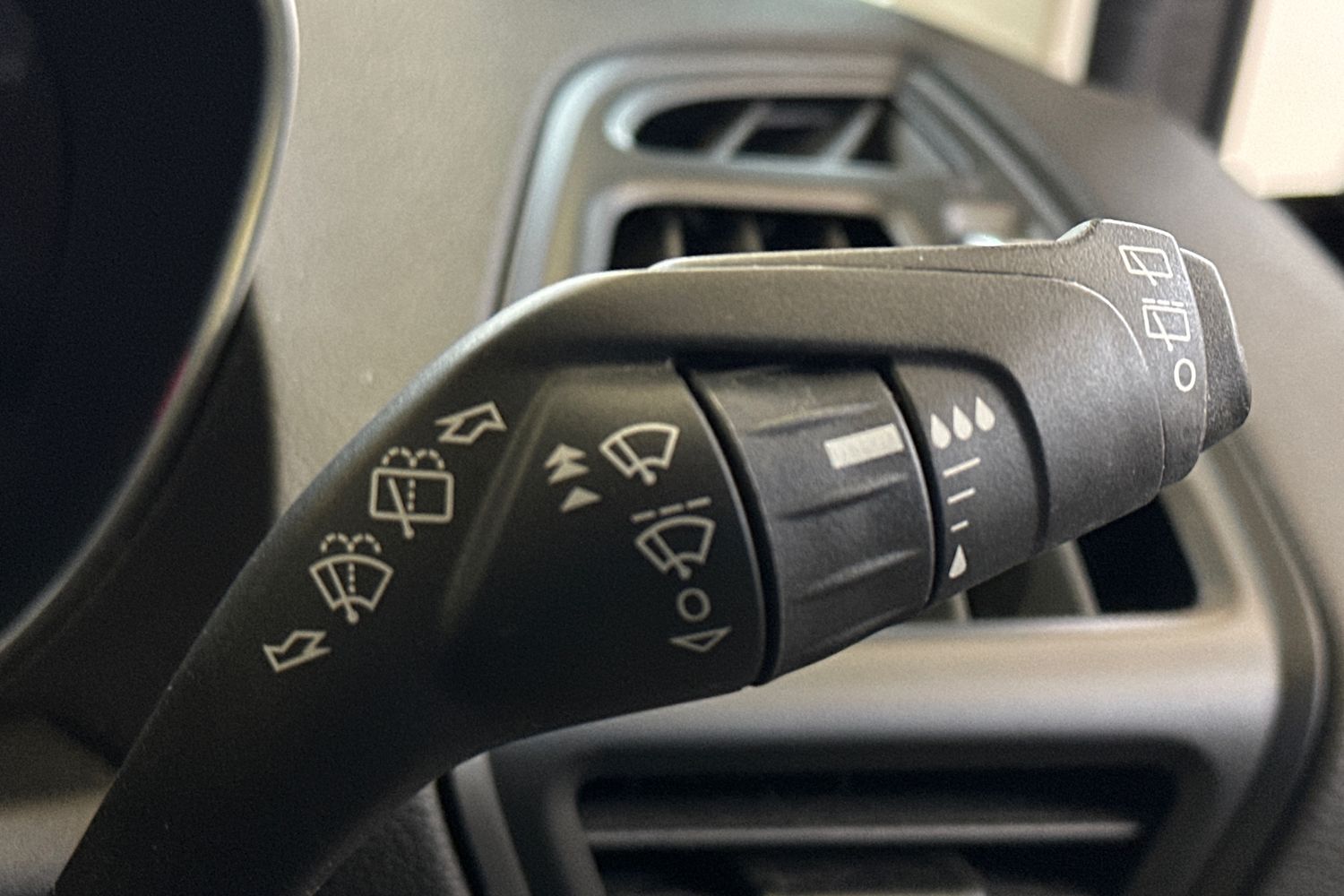 Used Ford C-Max 2015 for sale - 77953747: Photo 28