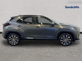 Used Toyota Yaris Cross 2023 for sale - 77502426: Photo