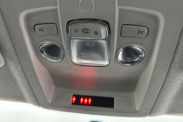 Used Citroen C4 Cactus 2019 for sale - 76264301: Photo 40