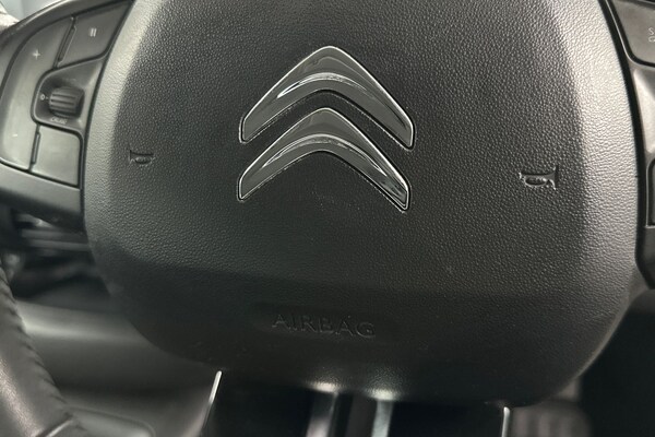 Used Citroen C4 Cactus 2019 for sale - 76264301: Photo 42