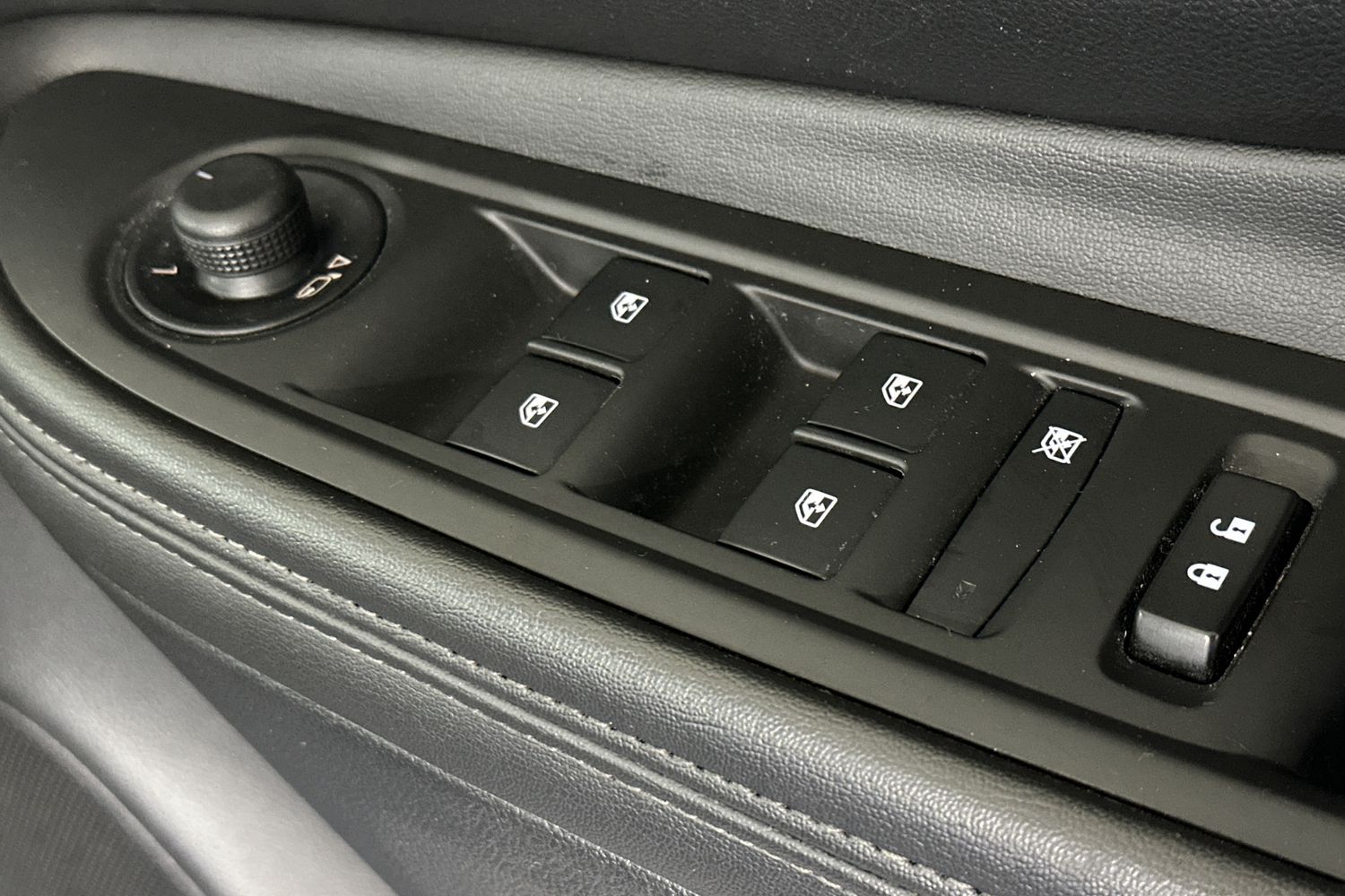 Used Vauxhall Mokka X 2017 for sale - 76358390: Photo 23