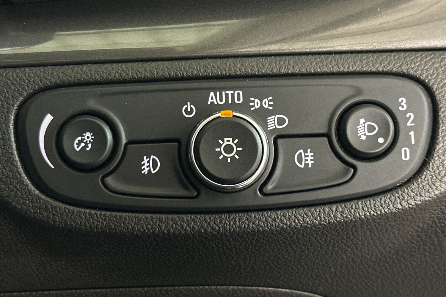 Used Vauxhall Mokka X 2017 for sale - 76358390: Photo 24