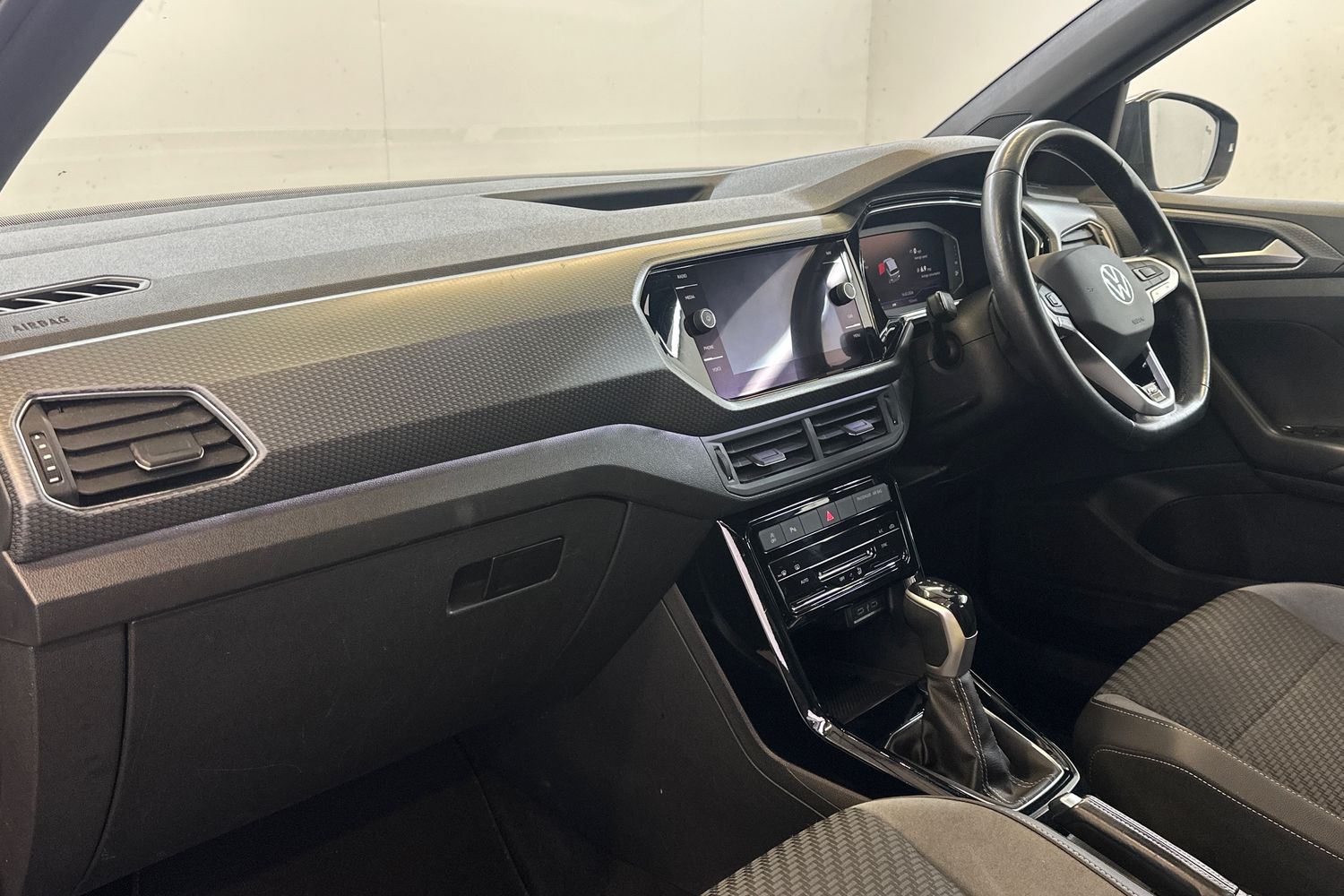 Used Volkswagen T-Cross 2022 for sale - 77651071: Photo 14