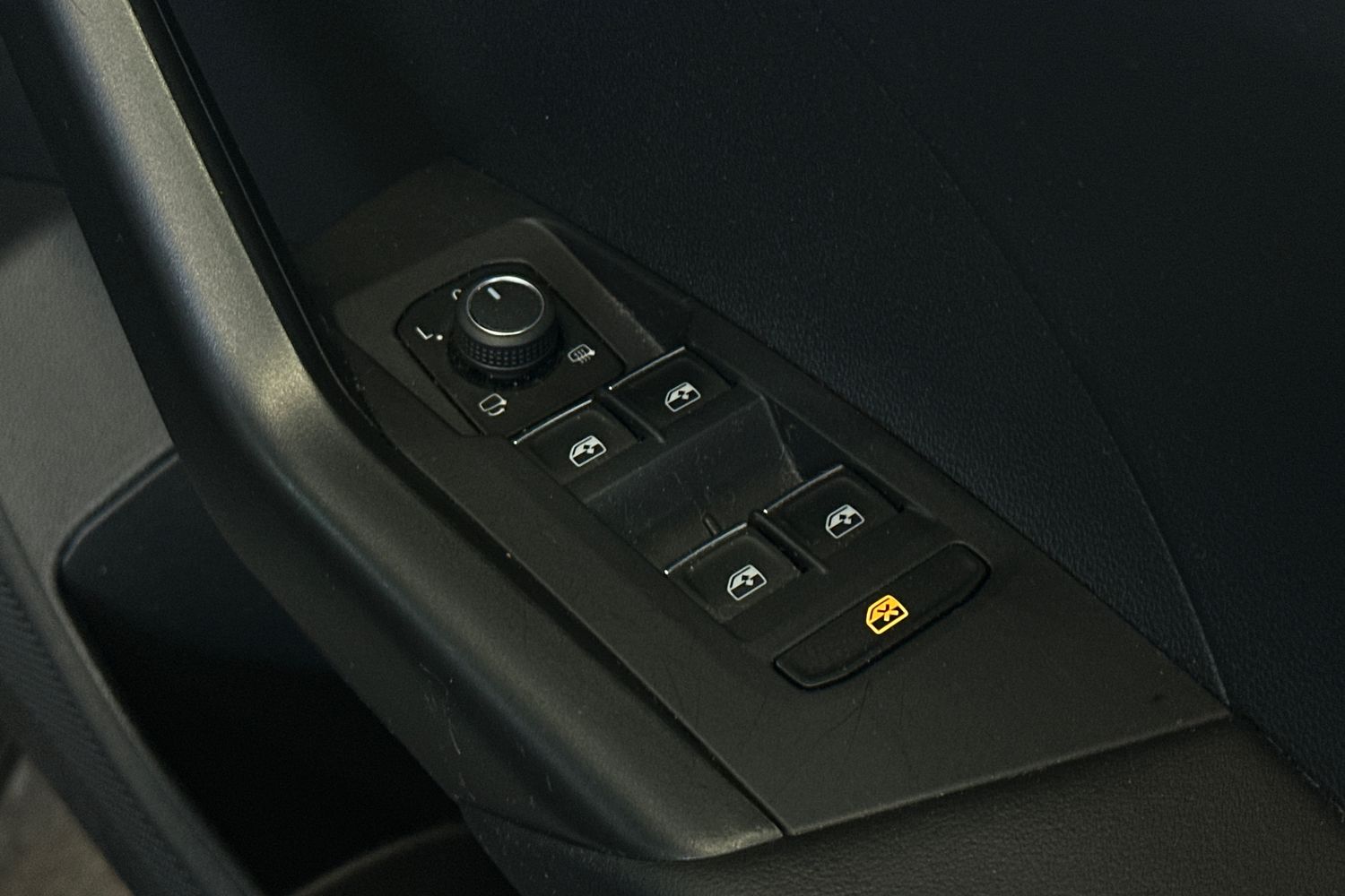 Used Volkswagen T-Cross 2022 for sale - 77651071: Photo 23