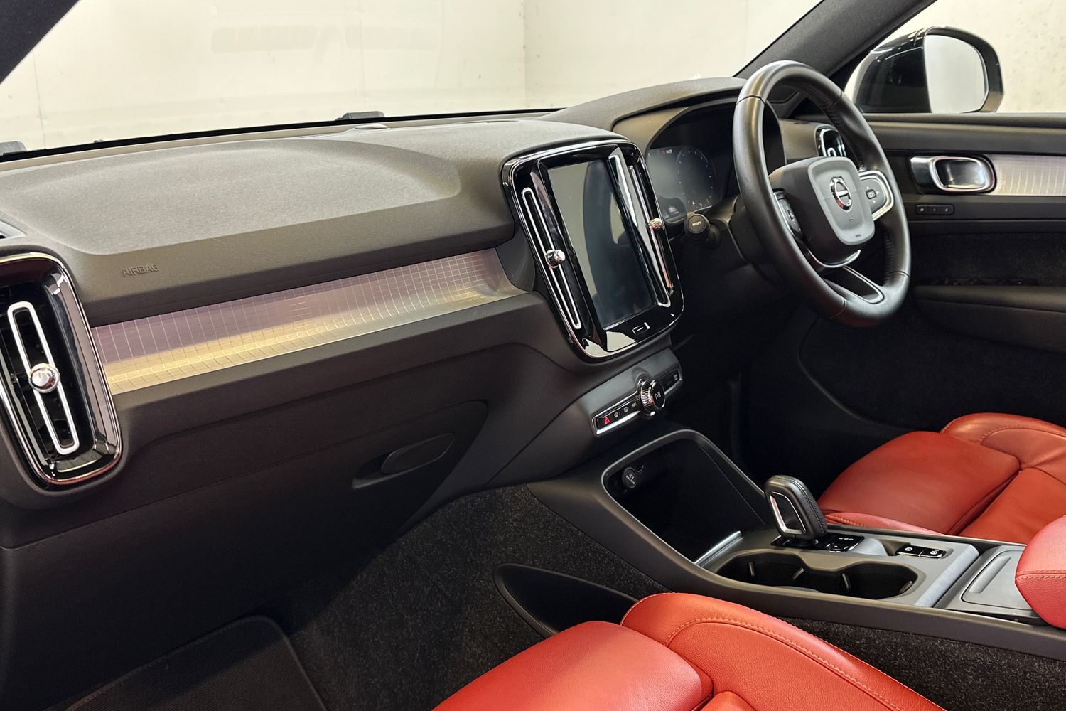 Used Volvo XC40 2018 for sale - 77385057: Photo 14