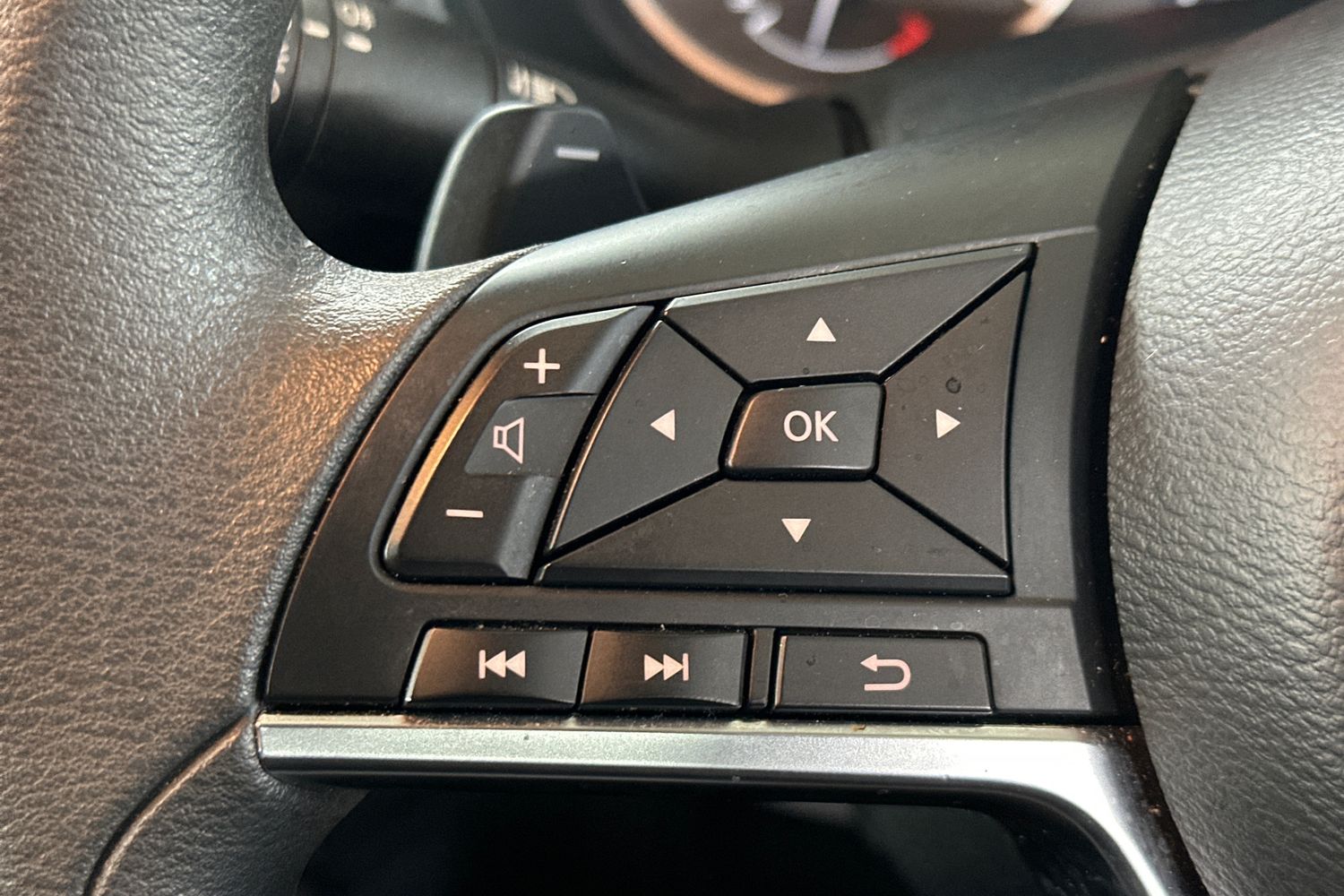 Used Nissan Juke 2022 for sale - 76128819: Photo 24