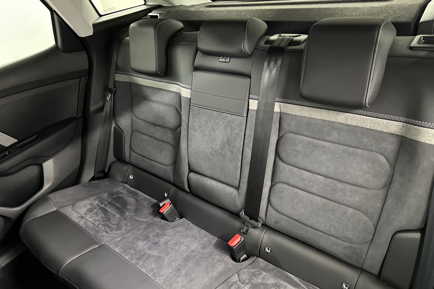 Used Citroen C4 2023 for sale - 76492048: Photo 15