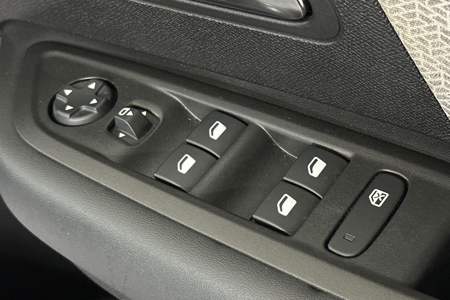 Used Citroen C4 2023 for sale - 76492048: Photo 23