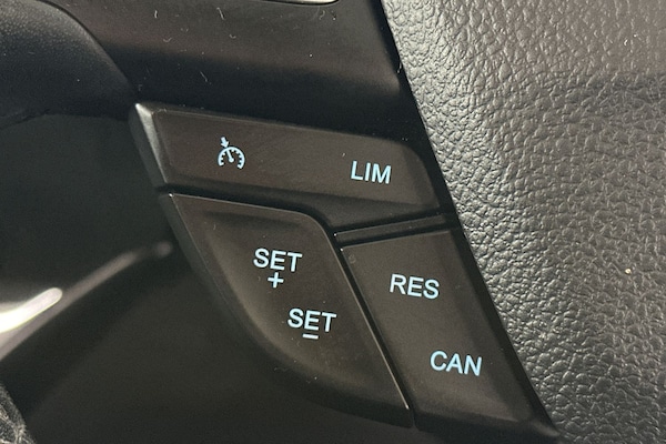 Used Ford Kuga 2017 for sale - 76128820: Photo 25