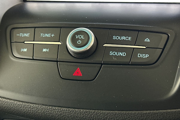 Used Ford Kuga 2017 for sale - 76128820: Photo 32