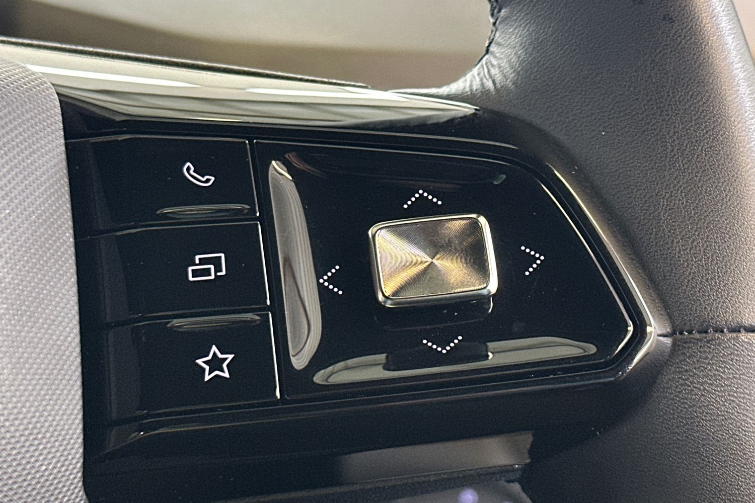 Used MG MG4 2023 for sale - 77668408: Photo 28