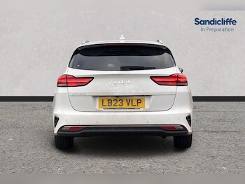 Used Kia Ceed 2023 for sale - 77803012: Photo