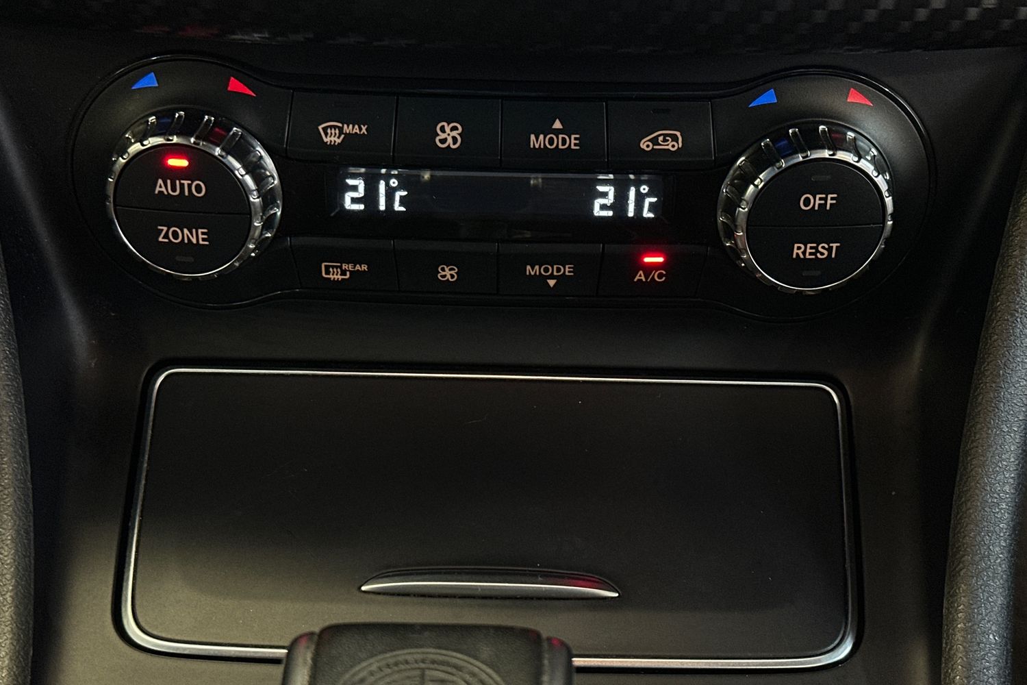 Used Mercedes-Benz A-Class 2016 for sale - 77917216: Photo 38