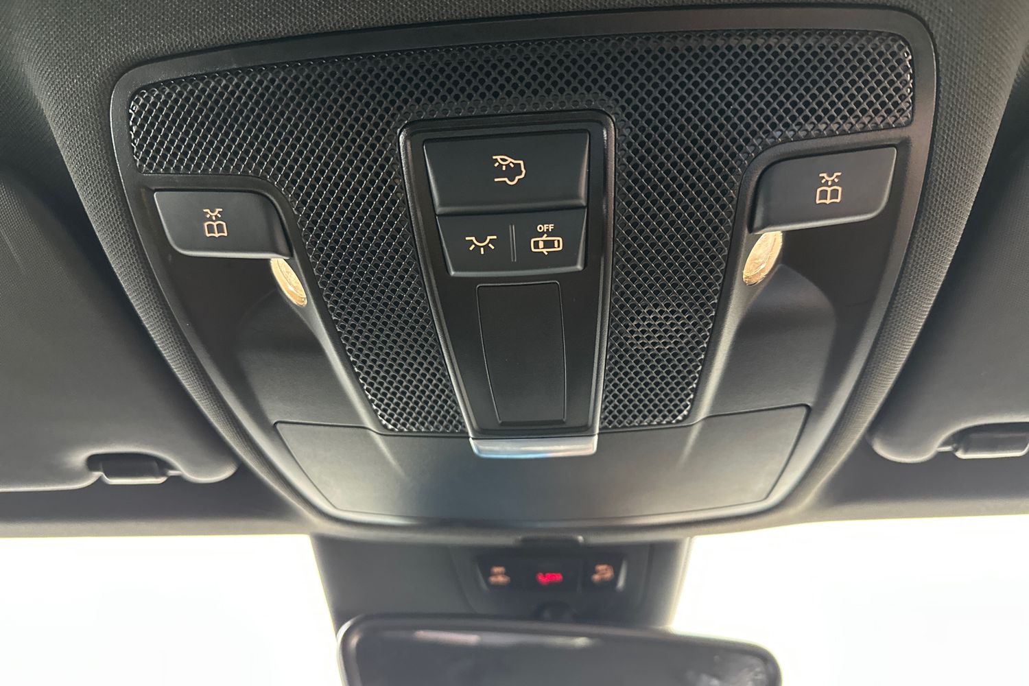 Used Mercedes-Benz A-Class 2016 for sale - 77917216: Photo 42