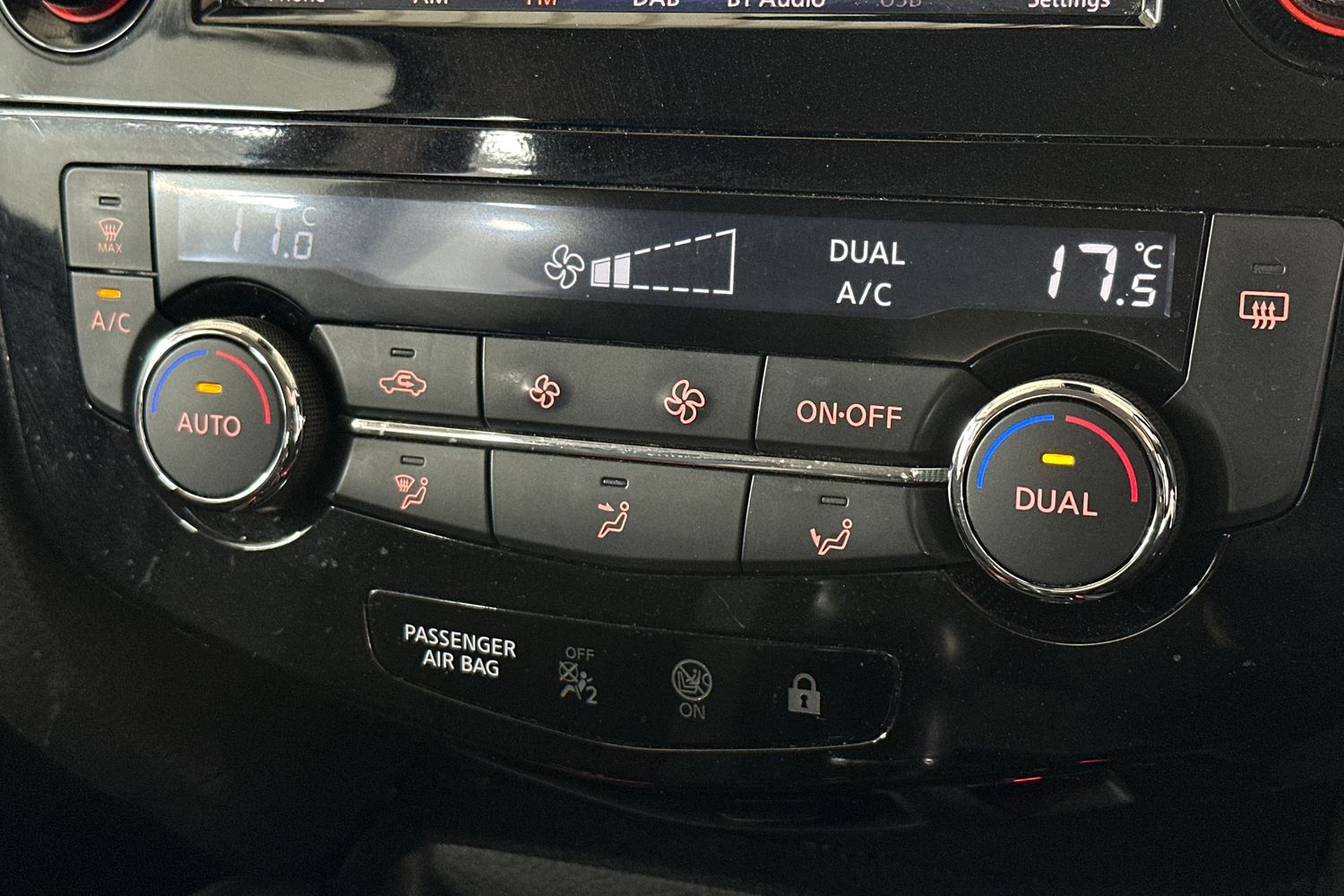 Used Nissan Qashqai 2019 for sale - 76065543: Photo 32