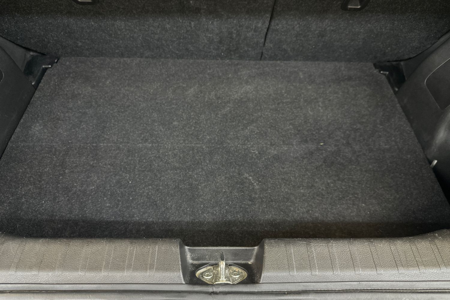 Used Suzuki Swift 2017 for sale - 78178250: Photo 18