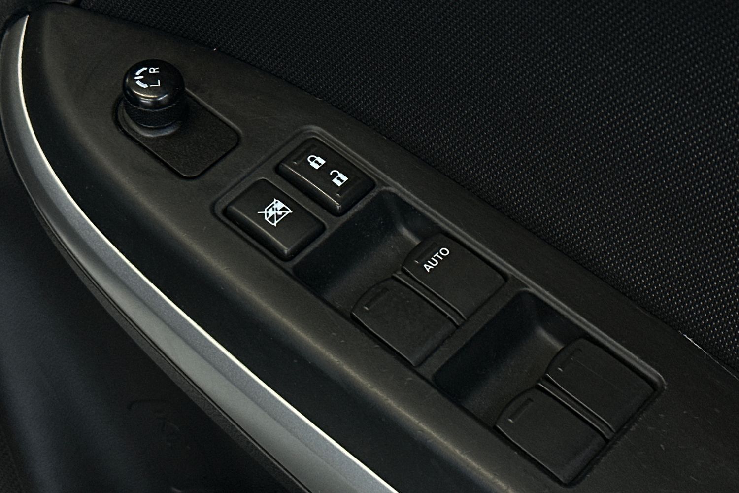 Used Suzuki Swift 2017 for sale - 78178250: Photo 25