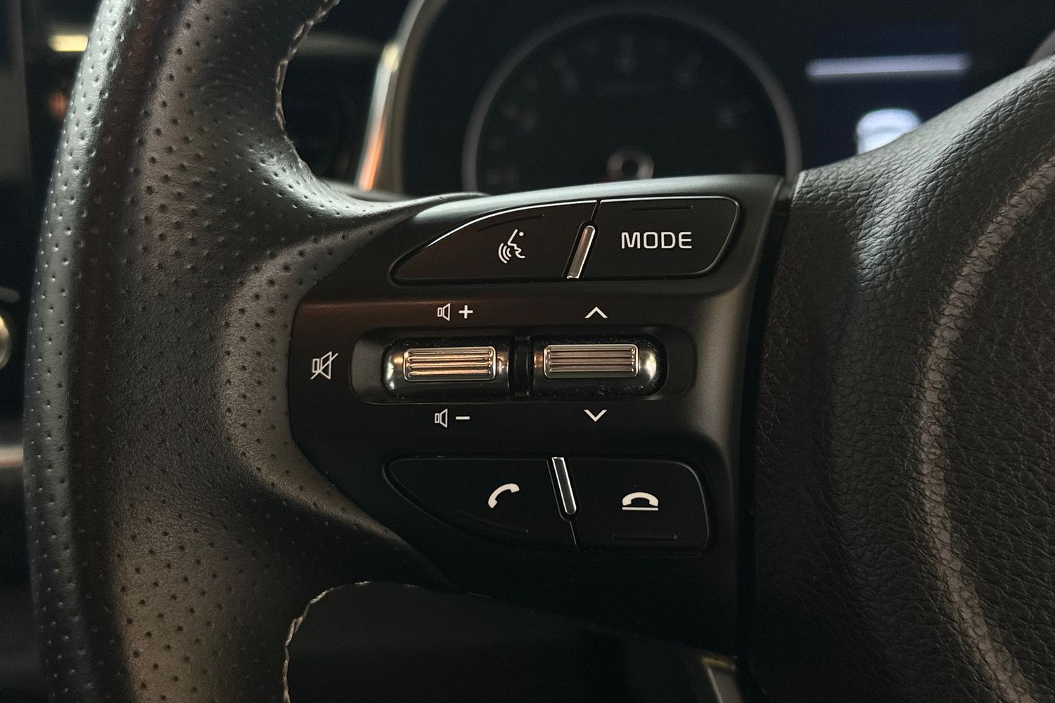 Used Kia Stonic 2023 for sale - 76969605: Photo 26