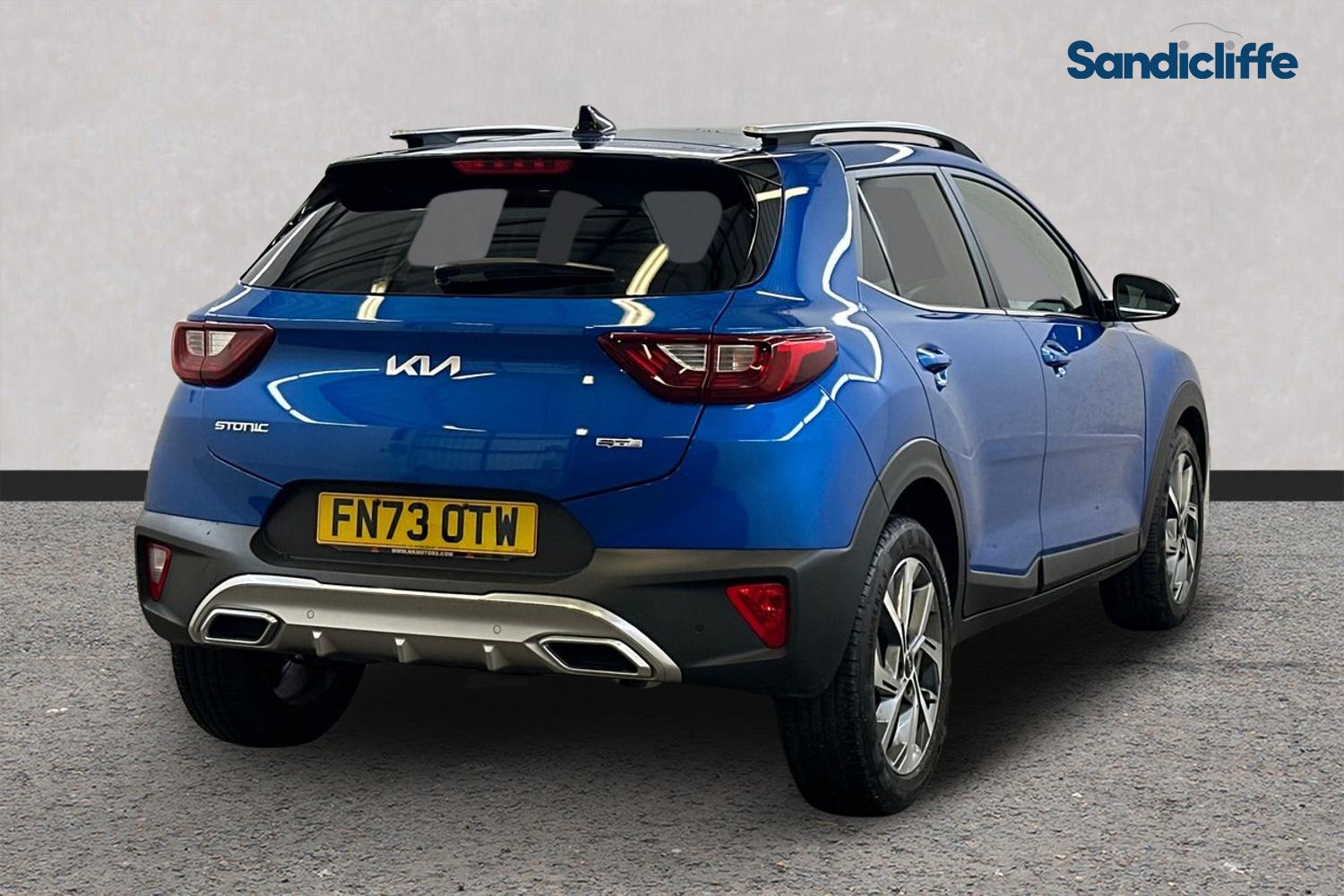 Used Kia Stonic 2023 for sale - 76969605: Photo 4