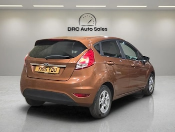 Used Ford Fiesta 2015 for sale - 79061338: Photo