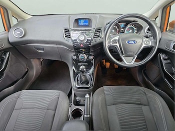 Used Ford Fiesta 2015 for sale - 79061338: Photo