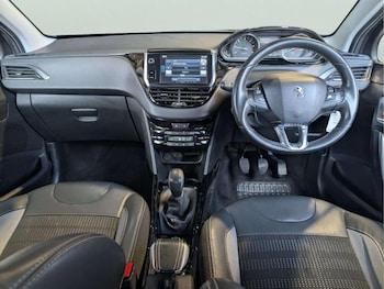 Used Peugeot 2008 2016 for sale - 79026136: Photo