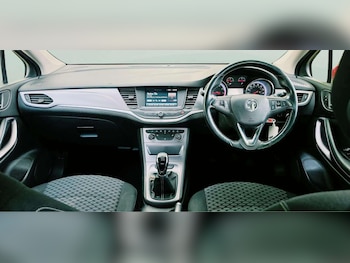 Used Vauxhall Astra 2017 for sale - 78890875: Photo