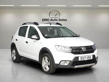 Used Dacia Sandero Stepway 2017 for sale - 79609287: Photo