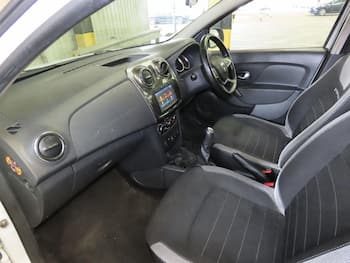 Used Dacia Sandero Stepway 2017 for sale - 79609287: Photo