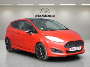 Used Ford Fiesta 2015 for sale - 79544352: Photo