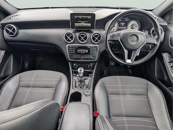 Used Mercedes-Benz A-Class 2015 for sale - 78890894: Photo