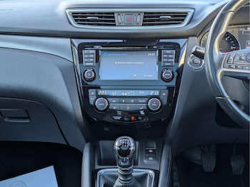 Used Nissan Qashqai 2018 for sale - 78890879: Photo