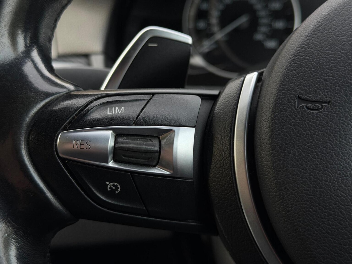 Used BMW 5 Series 2014 for sale - 76656222: Photo 31