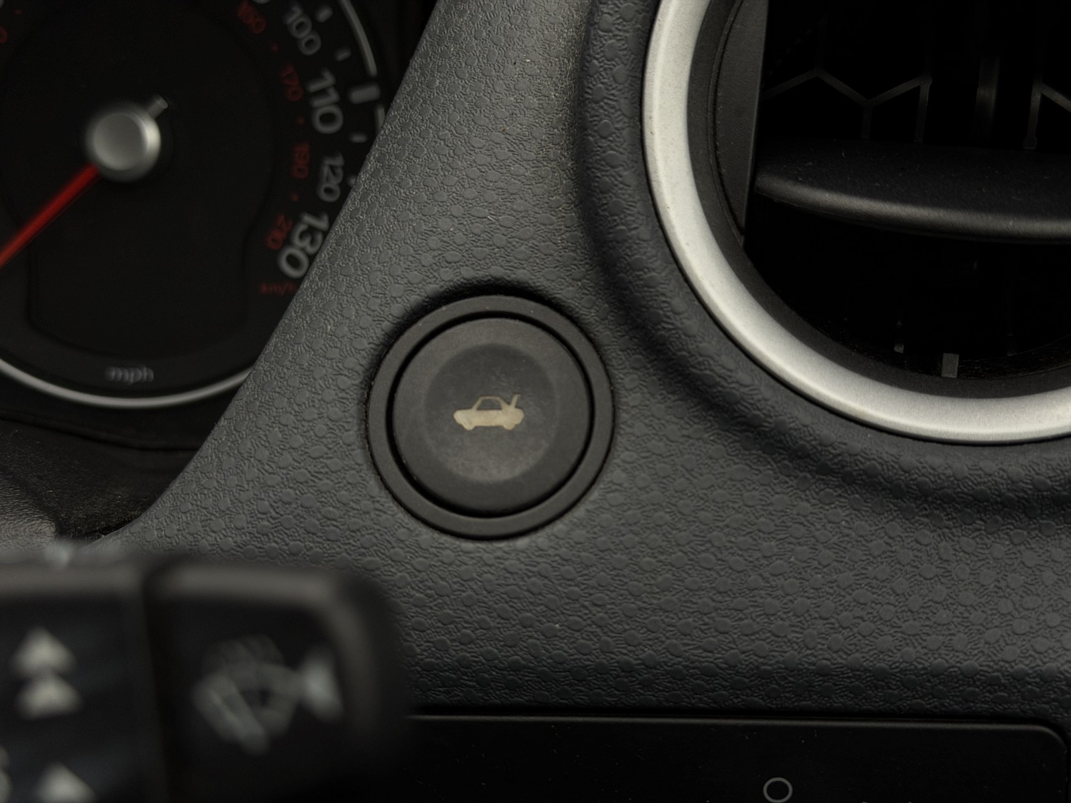 Used Ford Fiesta 2008 for sale - 77836981: Photo 29