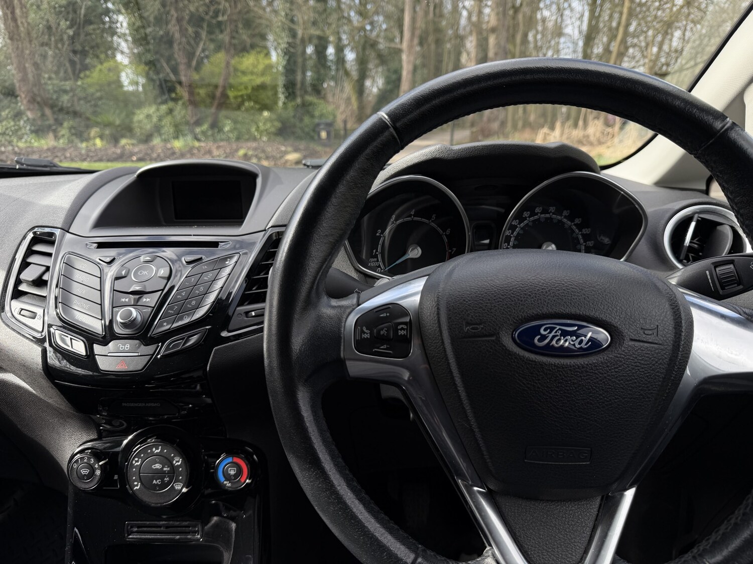 Used Ford Fiesta 2016 for sale - 78048923: Photo 16