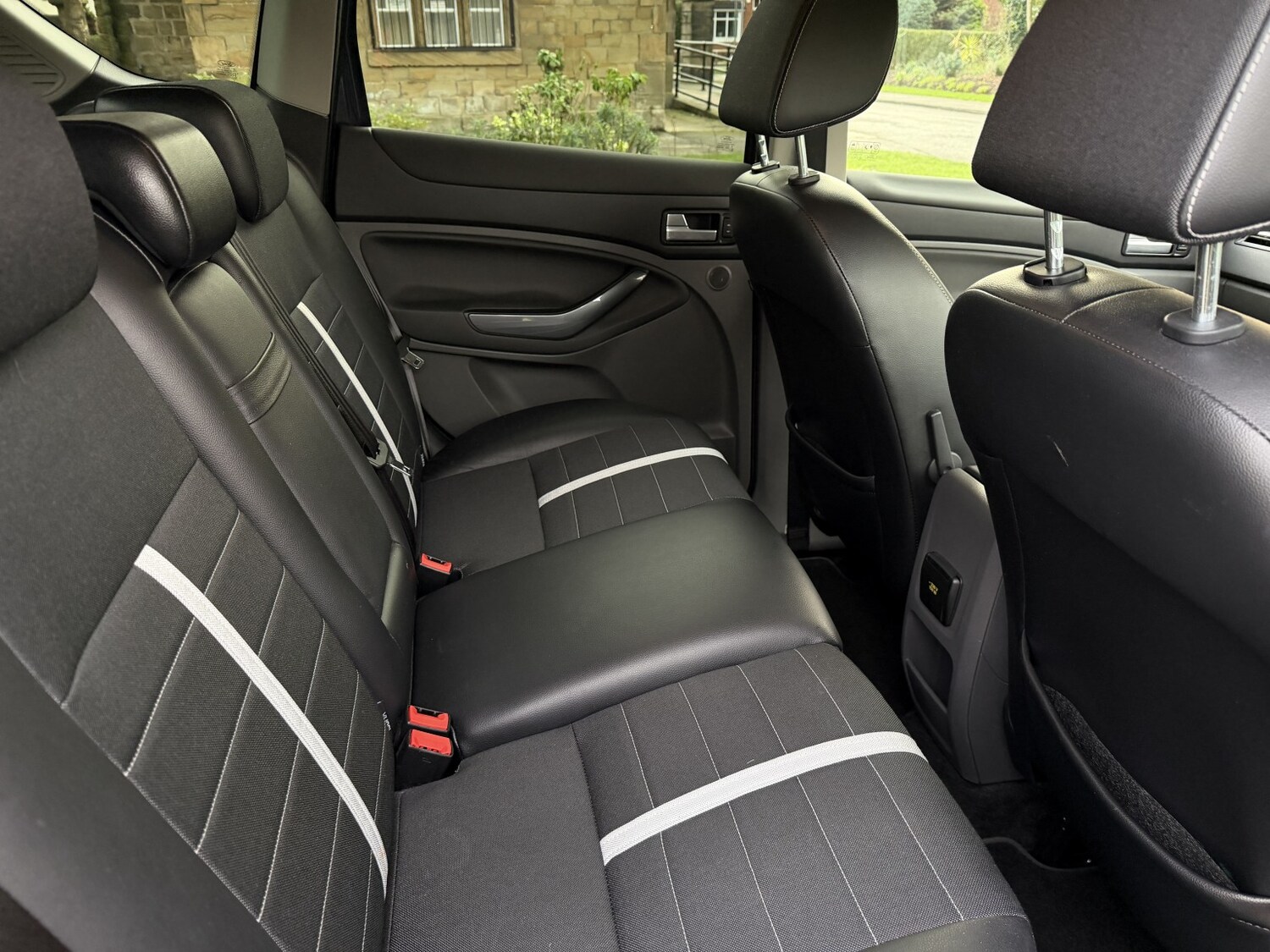 Used Ford Kuga 2012 for sale - 78048929: Photo 19