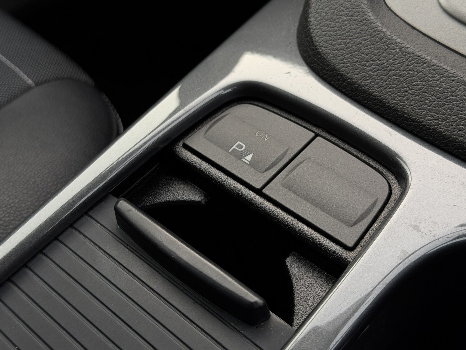 Used Ford Kuga 2012 for sale - 78048929: Photo 29