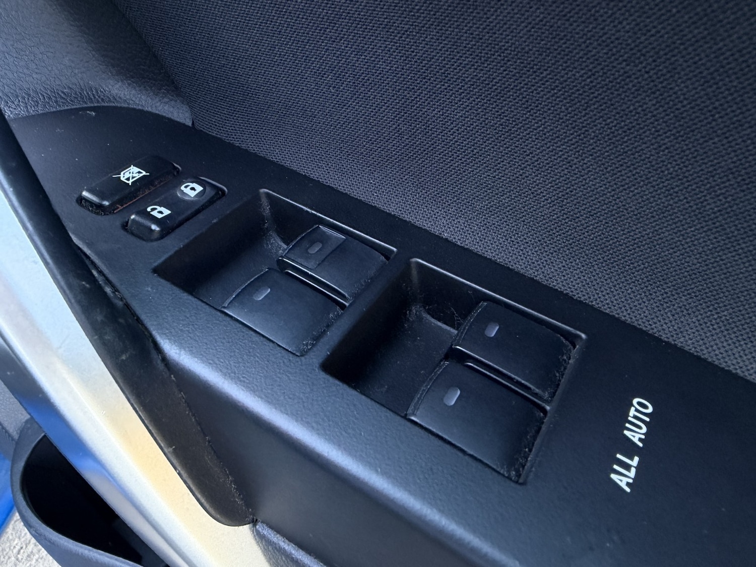 Used Toyota Auris 2013 for sale - 77931256: Photo 29