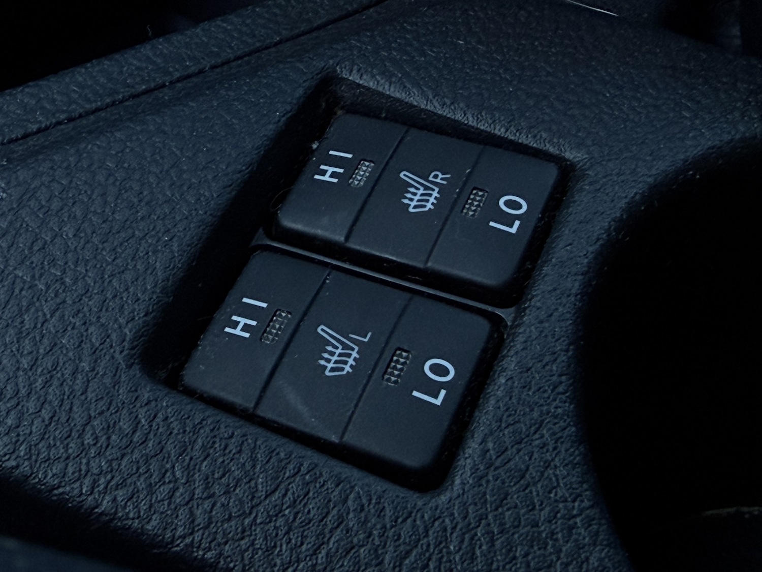 Used Toyota Auris 2013 for sale - 77931256: Photo 31