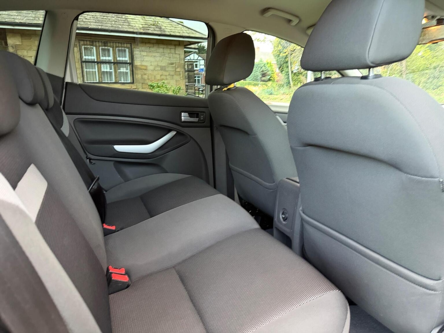 Used Ford Kuga 2011 for sale - 76631611: Photo 25